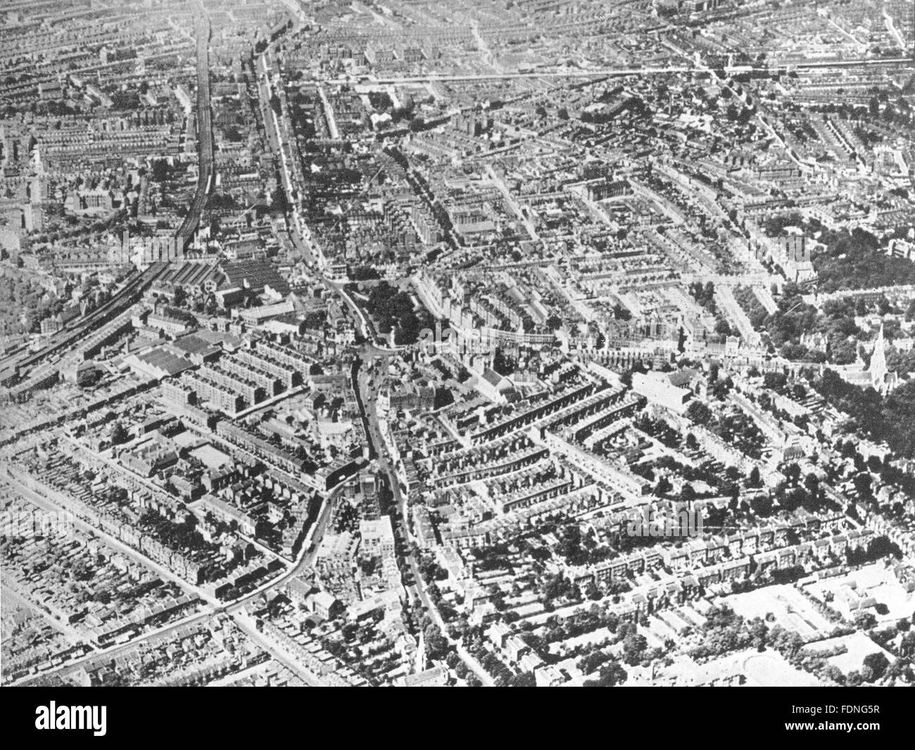 LONDON: Die Entstehung von Communities, Camberwell, Vintage print 1943 Stockfoto