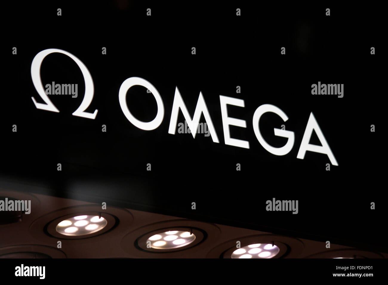 Markenname: "Omega", Berlin. Stockfoto
