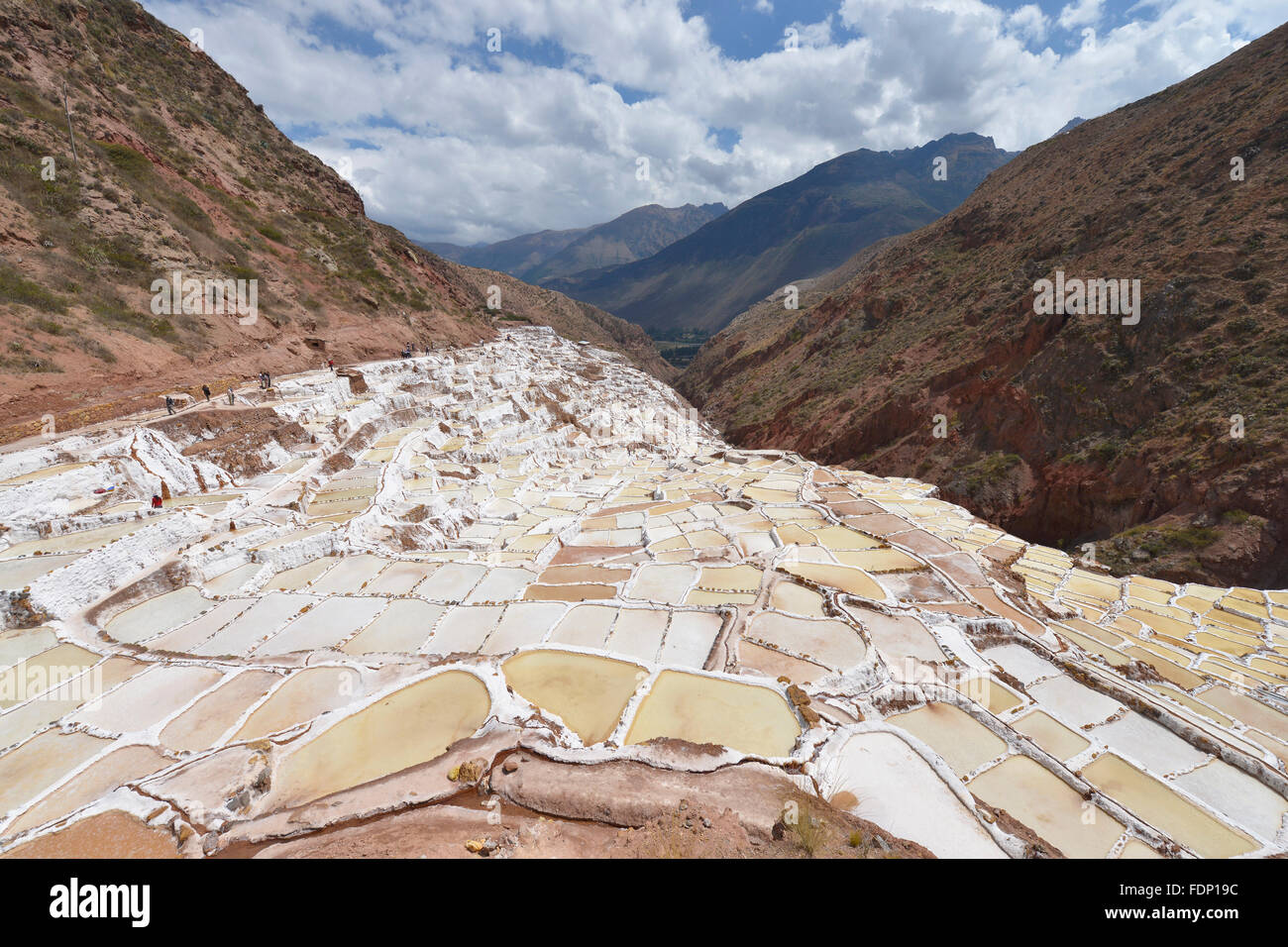 Salina de Maras, traditionellen Inka Salz Feld in Maras in der Nähe von Cuzco in Peru Sacred Valley. Stockfoto
