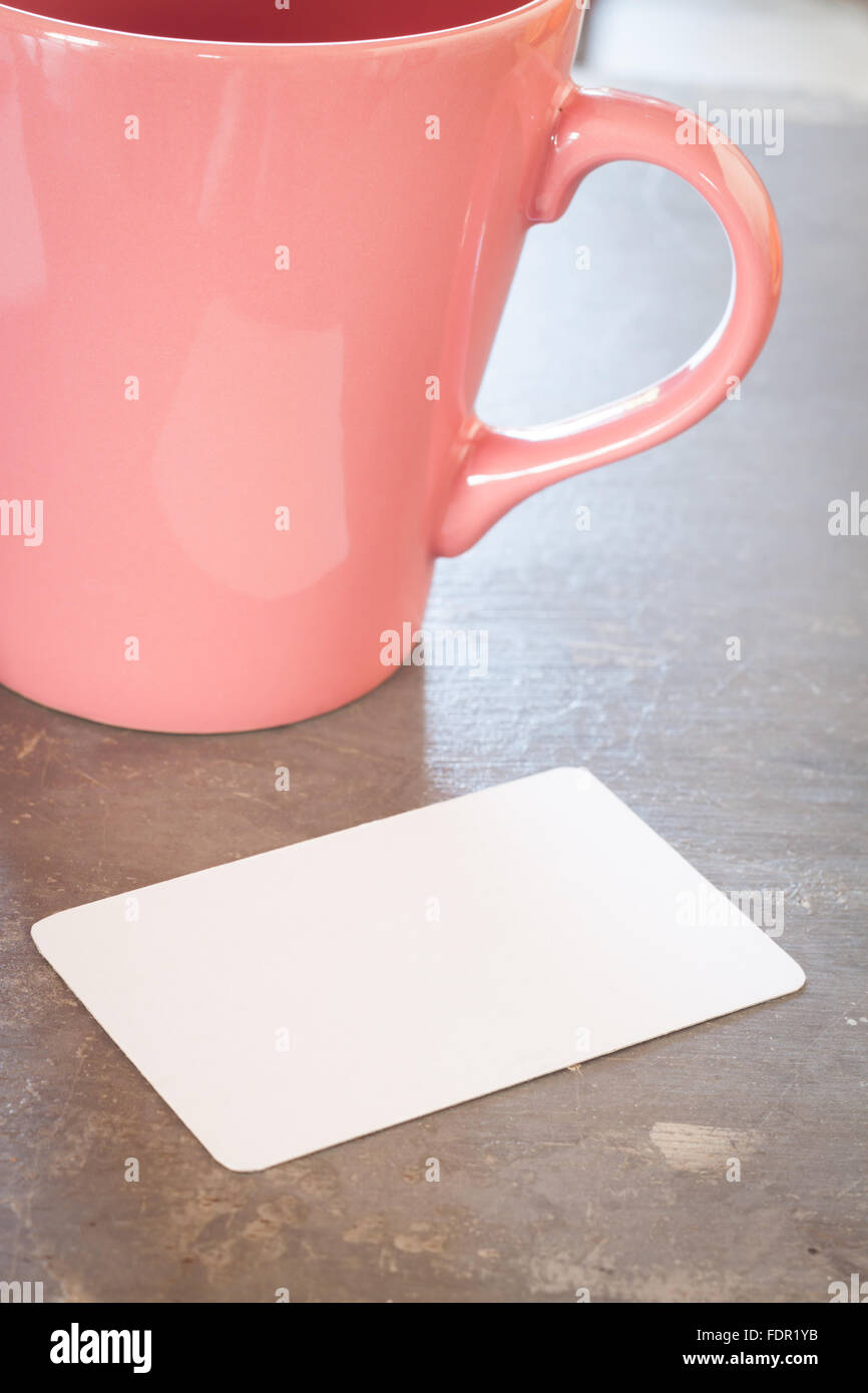 Namenskarte mit Kaffeetasse, Foto Stockfoto