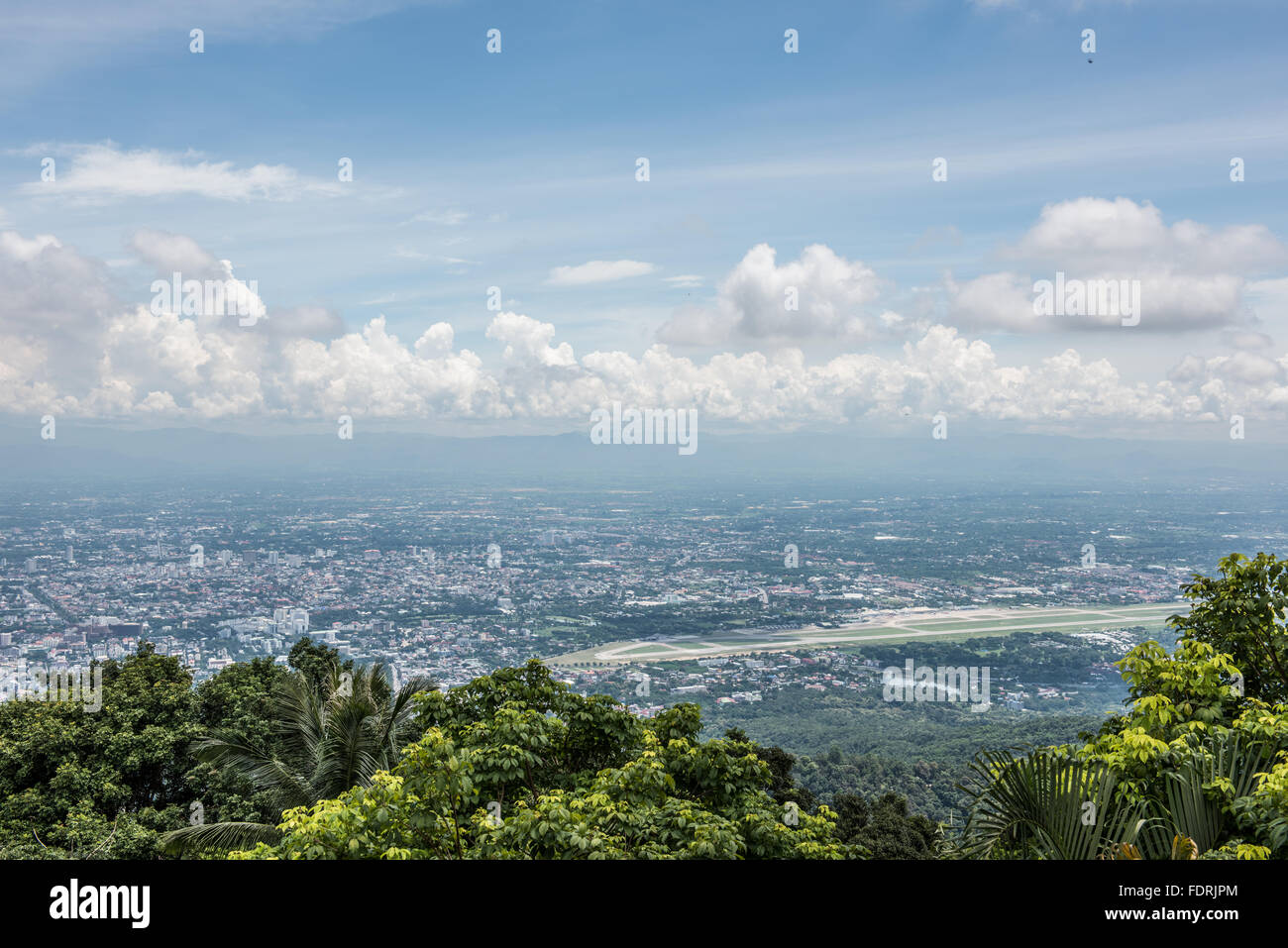 Berggipfel Blick vom Wat Phra dieses Doi Suthep Stockfoto