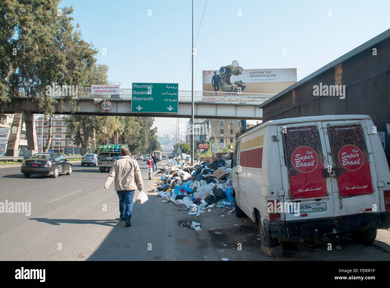 Papierkorb Pfähle in der Straße von Beirut-Libanon Stockfoto