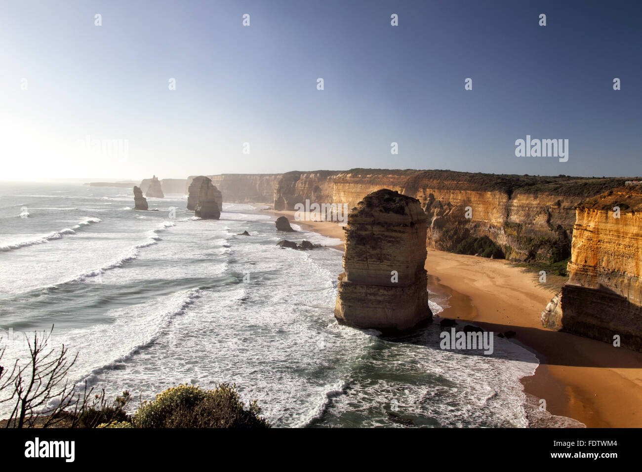 Die zwölf Apostel, eine berühmte Felsformation an der Great Ocean Road im Port Campbell National Park, Victoria, Australien. Stockfoto