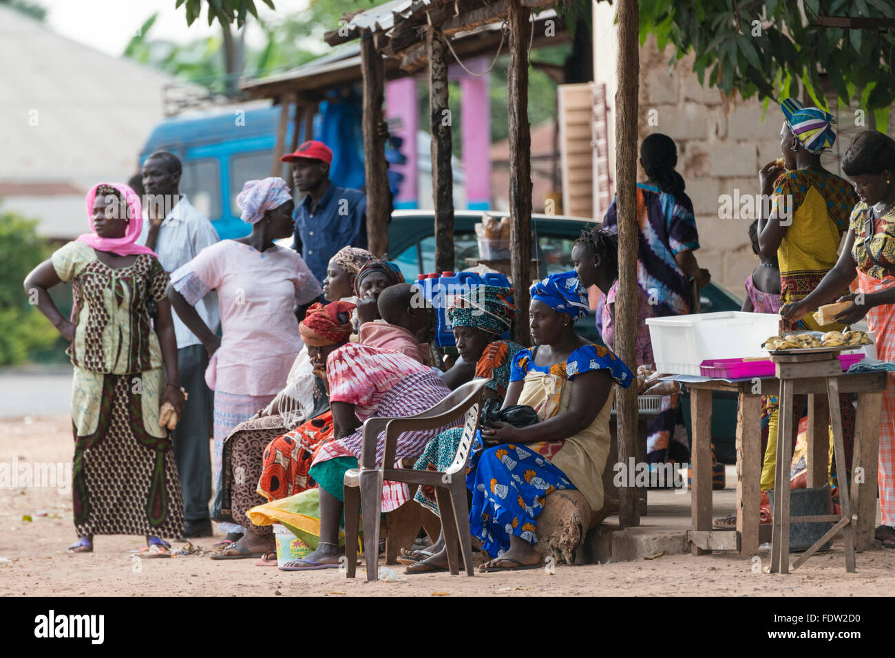 Eine Gruppe von Menschen im nördlichen Guinea Bissau Stockfoto