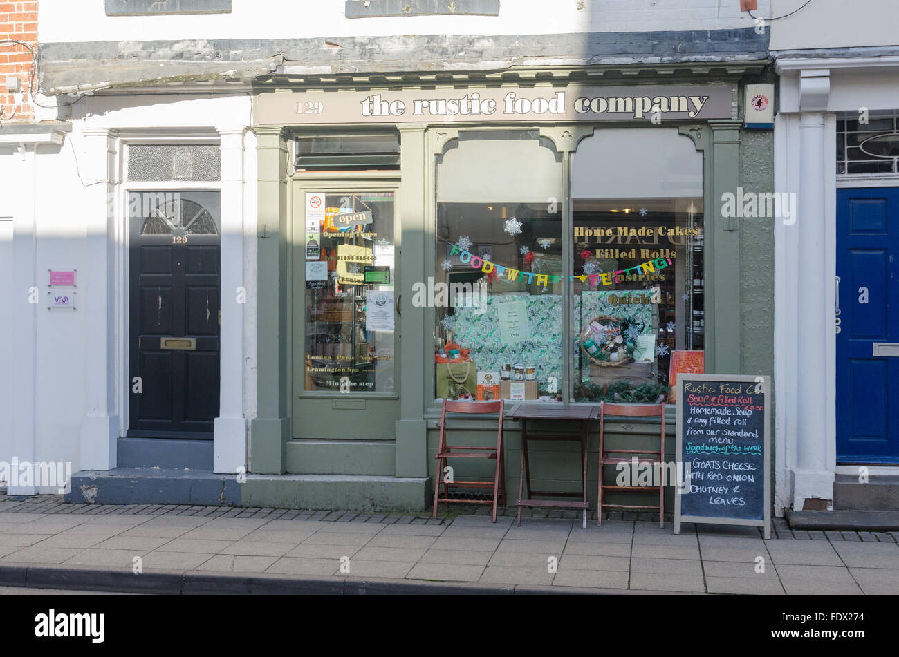 Das rustikale Food Company Deli in der Regent Street, Leamington Spa Stockfoto