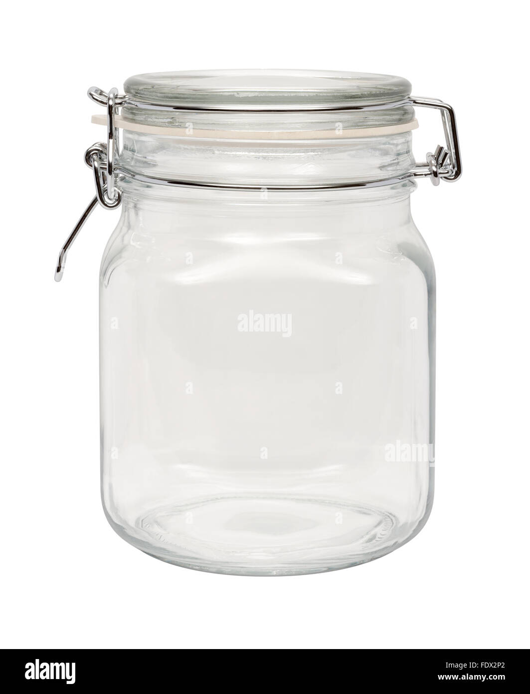 Leeres Glas Kanister mit einer Metallklemme. Das Bild zeigt einen  Ausschnitt isoliert auf einem weißen Hintergrund Stockfotografie - Alamy