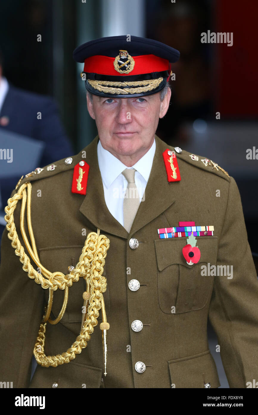 London, UK, 8. November 2015: General Sir John Nicholas Houghton GCB, CBE, ADC Chief of the Defence Staff der britischen Streitmacht Stockfoto