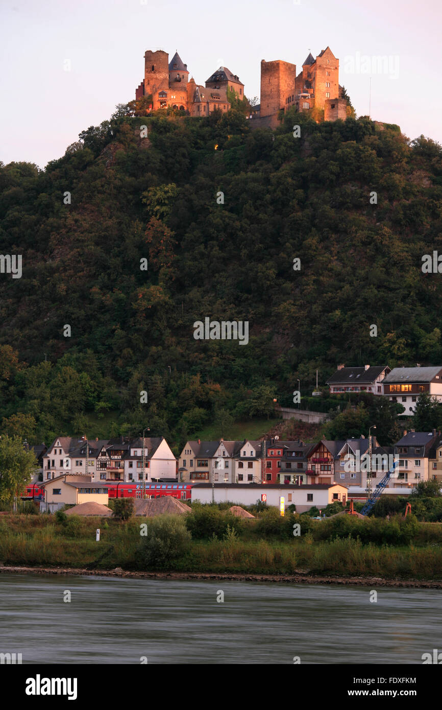 Deutschland, Rheinland-Pfalz, Oberes Mittelrheintal, Oberwesel, Schönburg, Rheinland-Pfalz Stockfoto