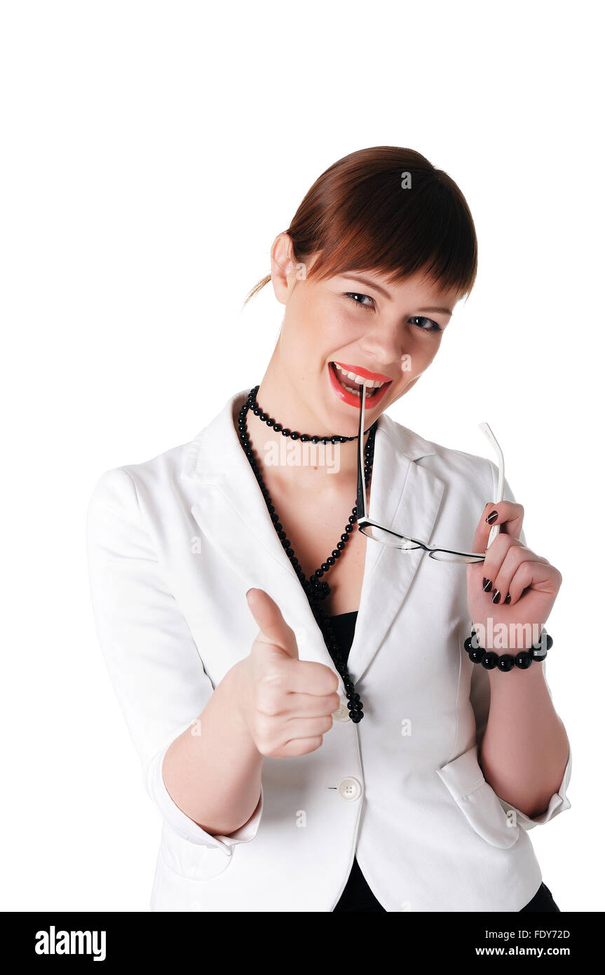 charmante Brünette Geschäftsfrau in eine weiße Jacke mit schwarzen Perlen Stockfoto