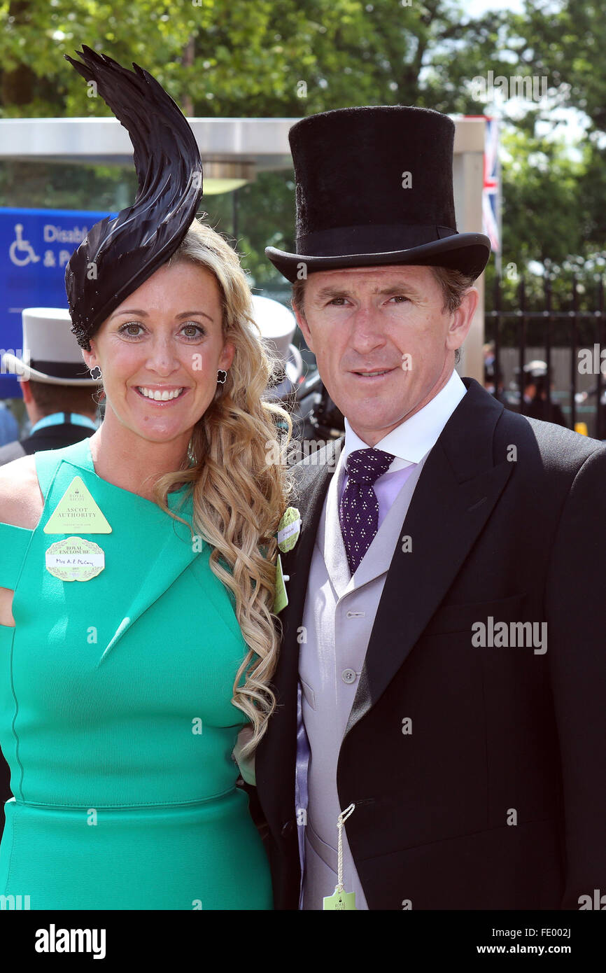 Ascot, Großbritannien, A. P. McCoy, ein ehemaliger Jockey und seine Frau Chanelle Stockfoto