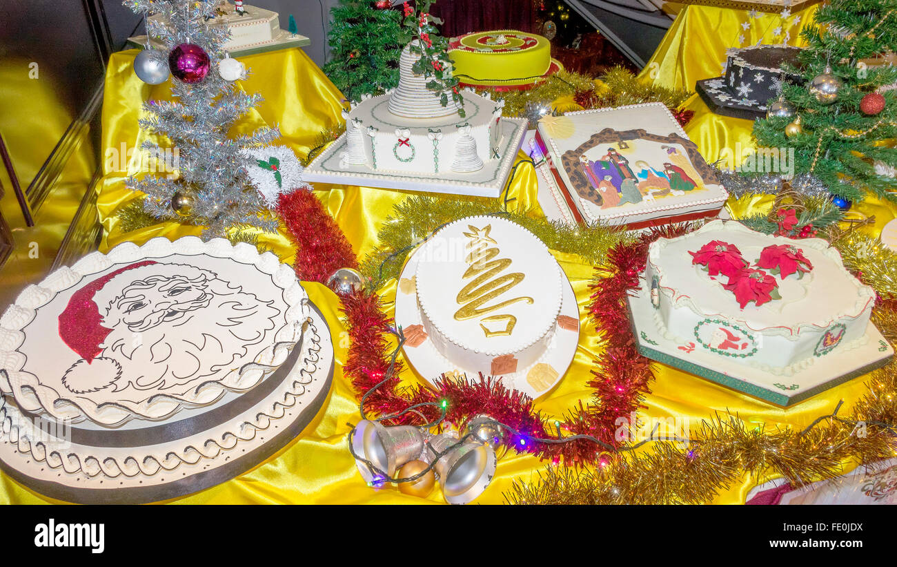 Eine Auswahl an Weihnachten Kuchen Stockfoto