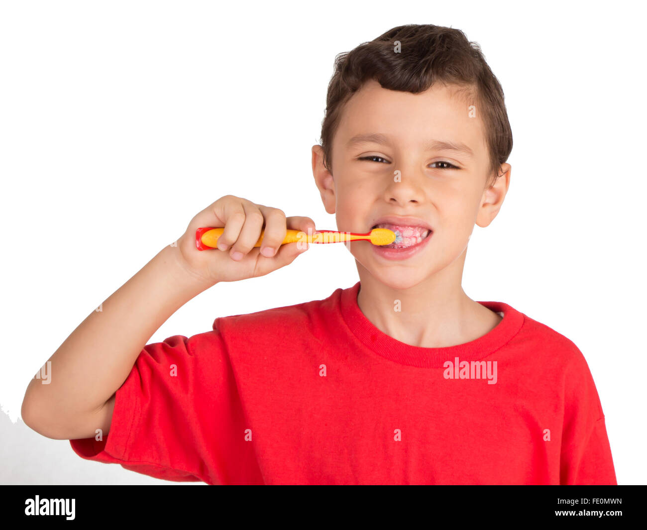 Young Boy seine Zähne putzen Stockfoto