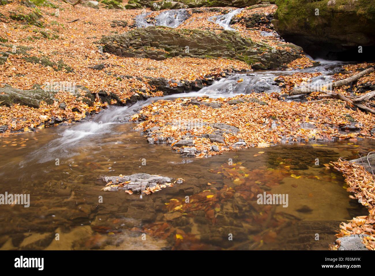 Leivaditis oder Trachoni herrlichen Wasserfall Stockfoto