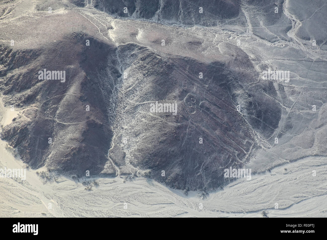 Luftaufnahme von Nazca-Linien - Astronaut Geoglyph, Peru. Die Linien wurden im Jahr 1994 als UNESCO-Weltkulturerbe ausgewiesen. Stockfoto