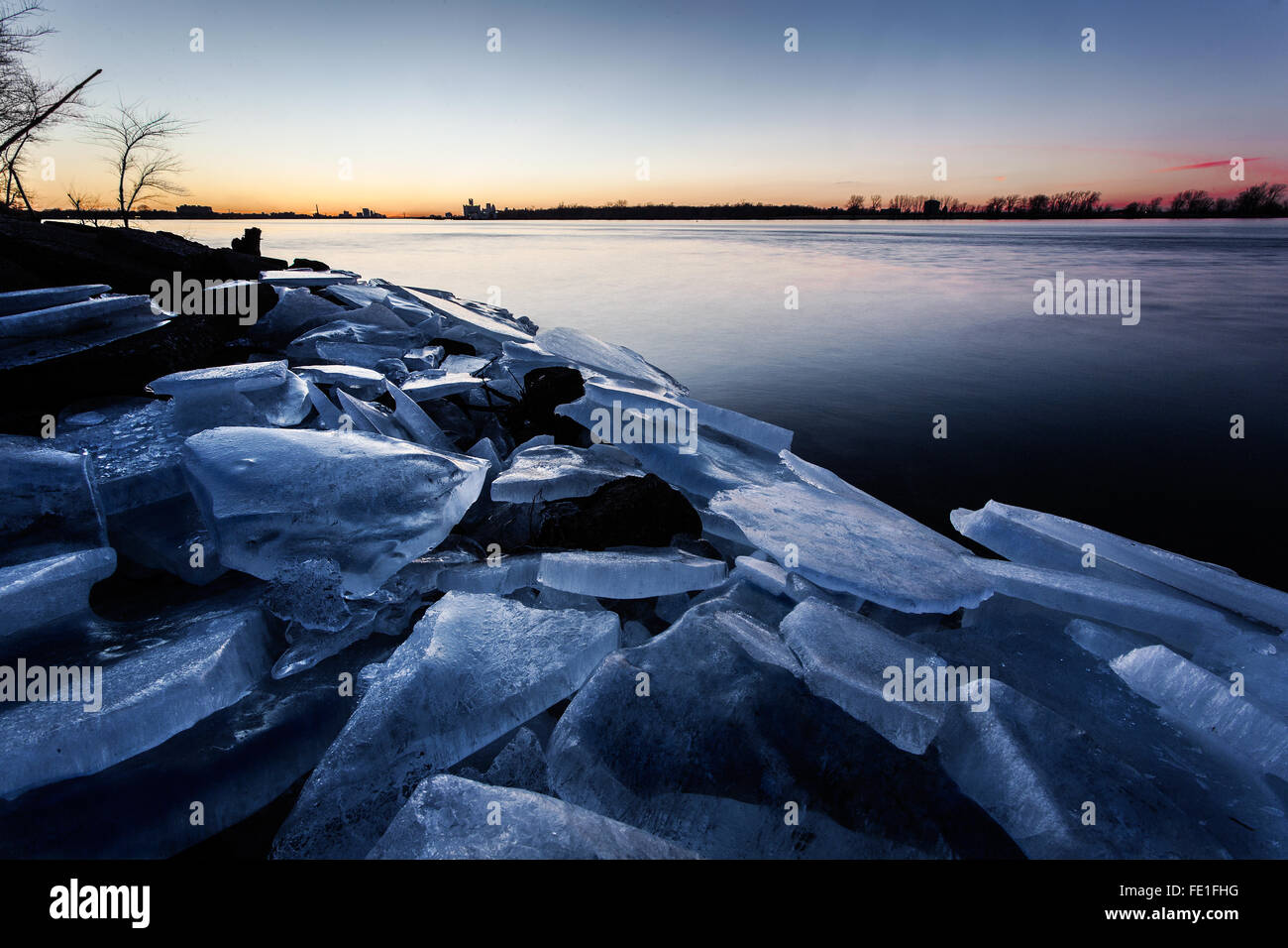 Eisblöcke am Detroit River Stockfoto