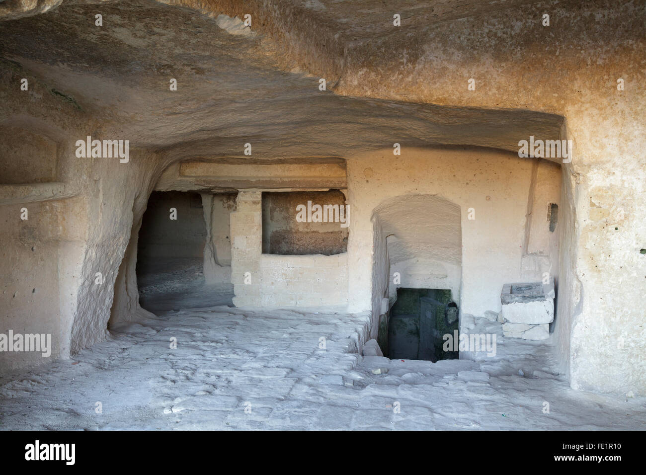 innerhalb eines UN-besetzten Wohnungen in Sasso Caveoso, Matera, Basilikata, Italien Stockfoto