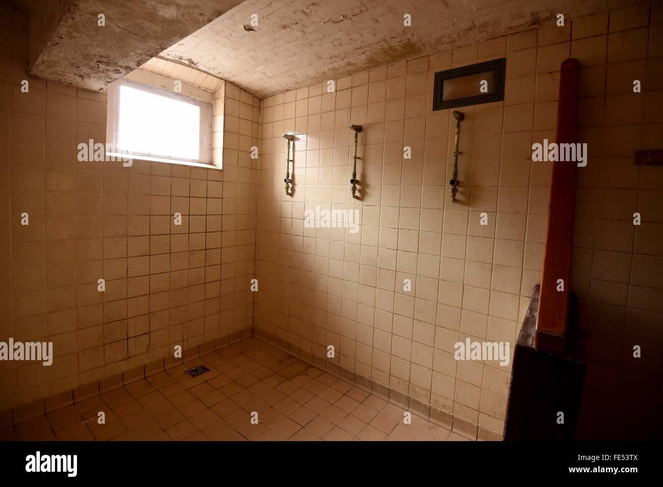 Prison showers Fotos und Bildmaterial in hoher Auflösung Alamy