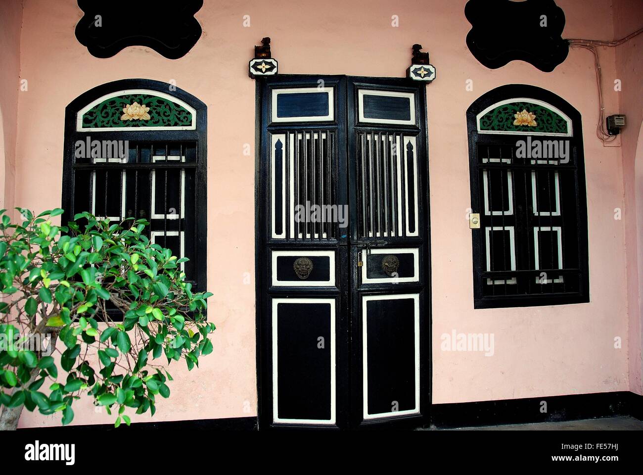 Stadt Phuket, Thailand: Ein schöner Anfang des 20. Jahrhunderts shop Haus in der Altstadt von Krabi Road * Stockfoto