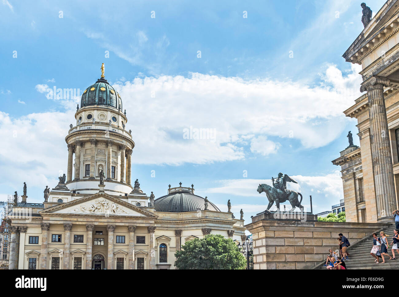 Berlin, Gendarmenmarkt: Deutscher Dom Und Konzerthaus Stockfoto