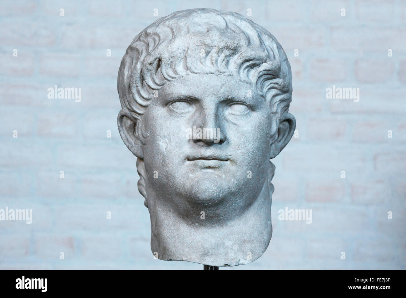 Büste des Nero Claudius Caesar Augustus Germanicus, Kaiser des römischen Reiches, Glyptothek, Königsplatz, München, Bayern Stockfoto