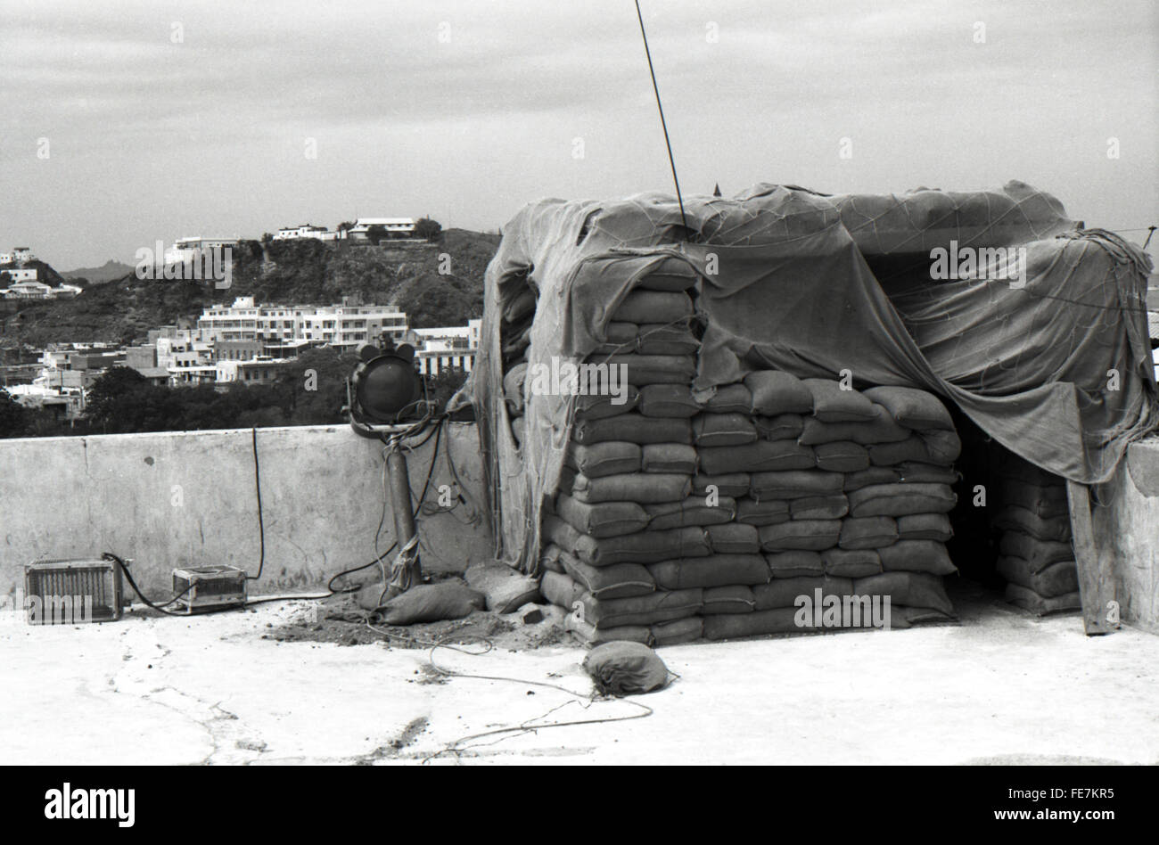 Typische sandbagged Sangar OP Aden Jemen 1967 Abzug der Briten Stockfoto