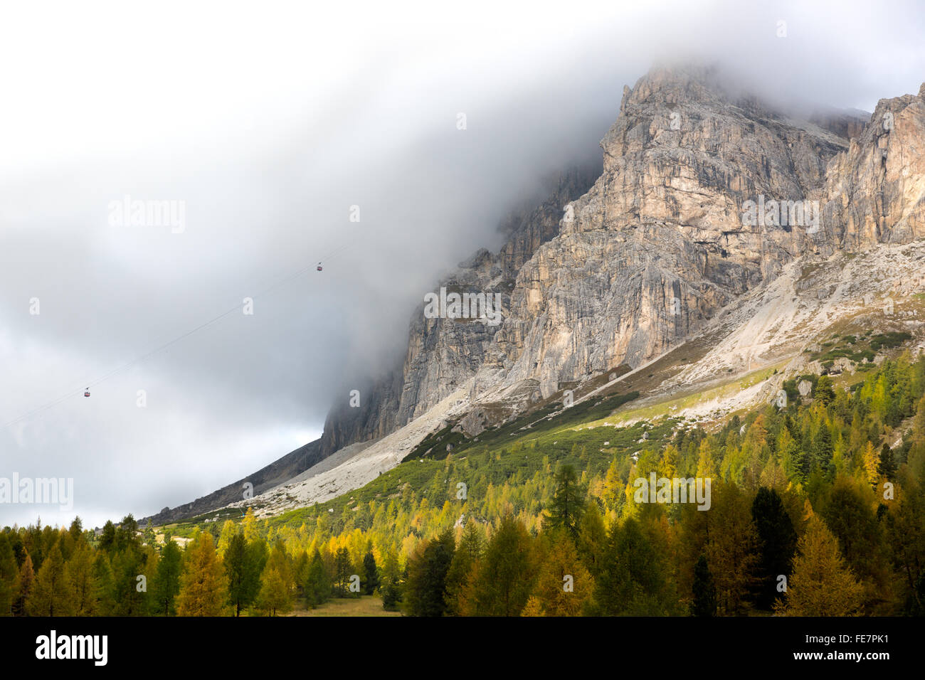 Herbst am Passo Falzarego, Dolomiten, Italienische Alpen Stockfoto