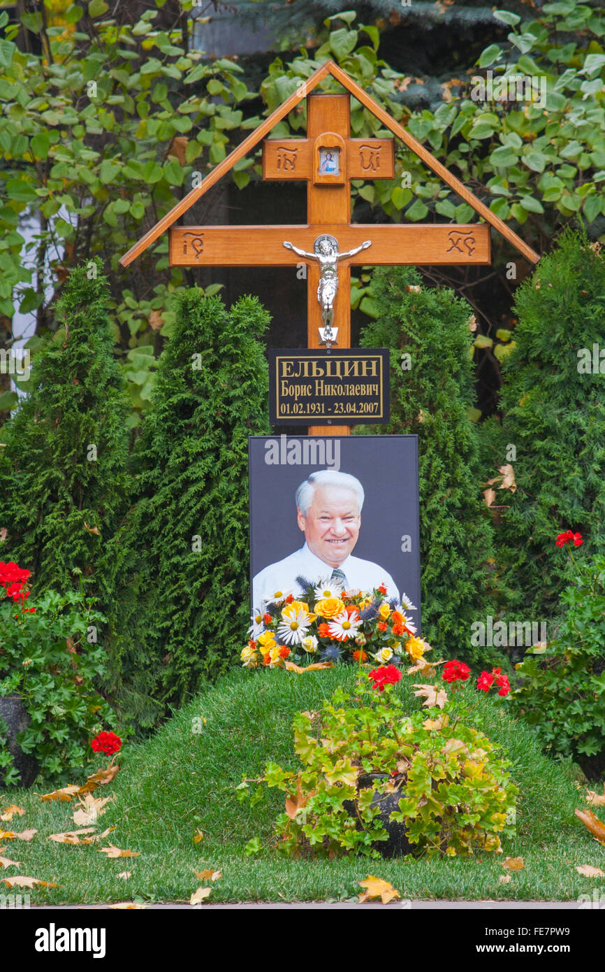 Grab von Boris Nikolayevich Yeltsin, der erste Präsident der Russischen Föderation, in Nowodewitschi-Friedhof, Moskau, Russland Stockfoto