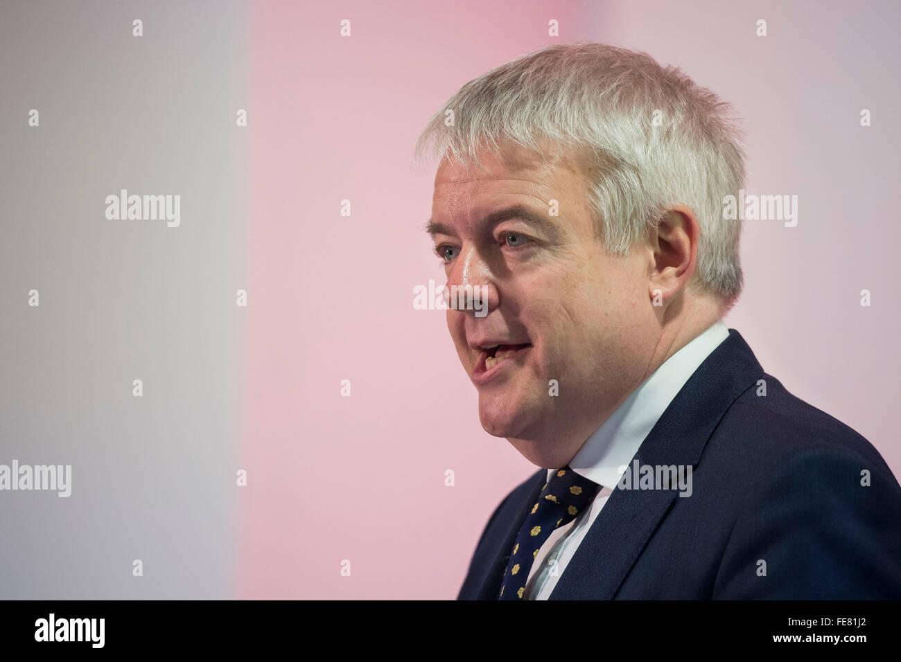 Erste Minister von Wales Carwyn Jones spricht bei einer Veranstaltung in Cardiff, Südwales. Stockfoto