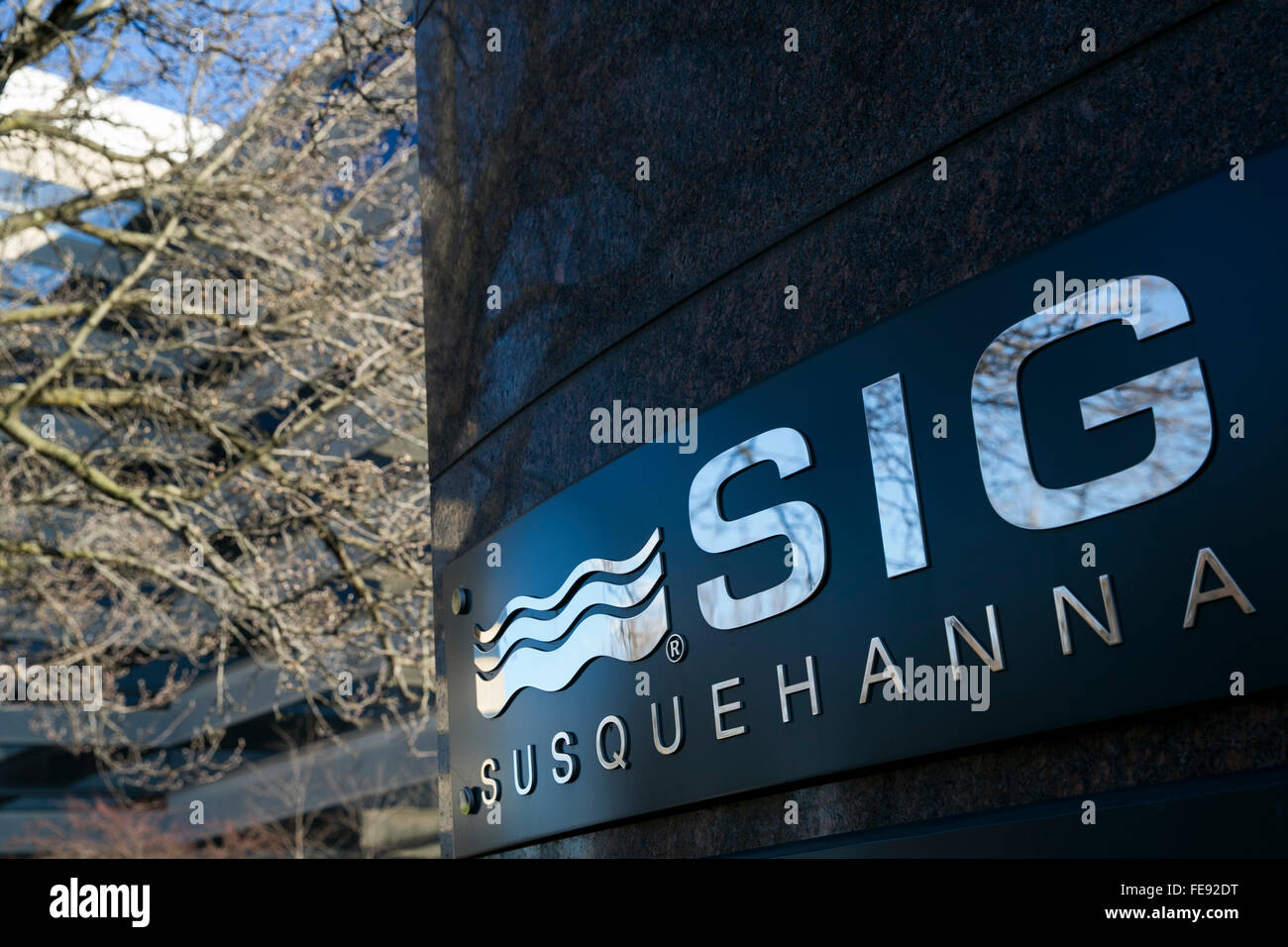 Ein Logo Zeichen außerhalb der Hauptsitz der Susquehanna International Group in Bala Cynwyd, Pennsylvania am 3. Januar 2016. Stockfoto