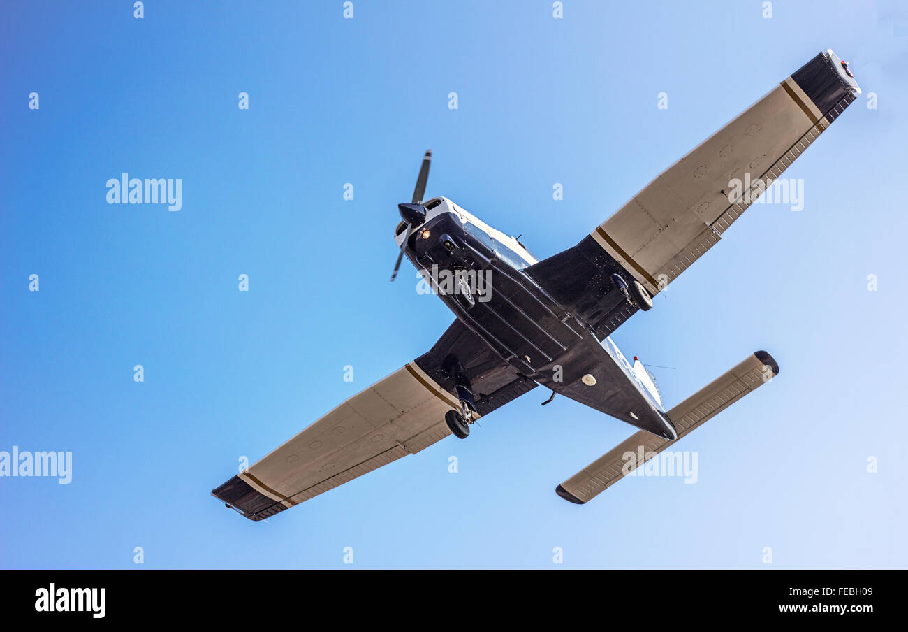 Sport-Flugzeug - Himmelshintergrund Stockfoto