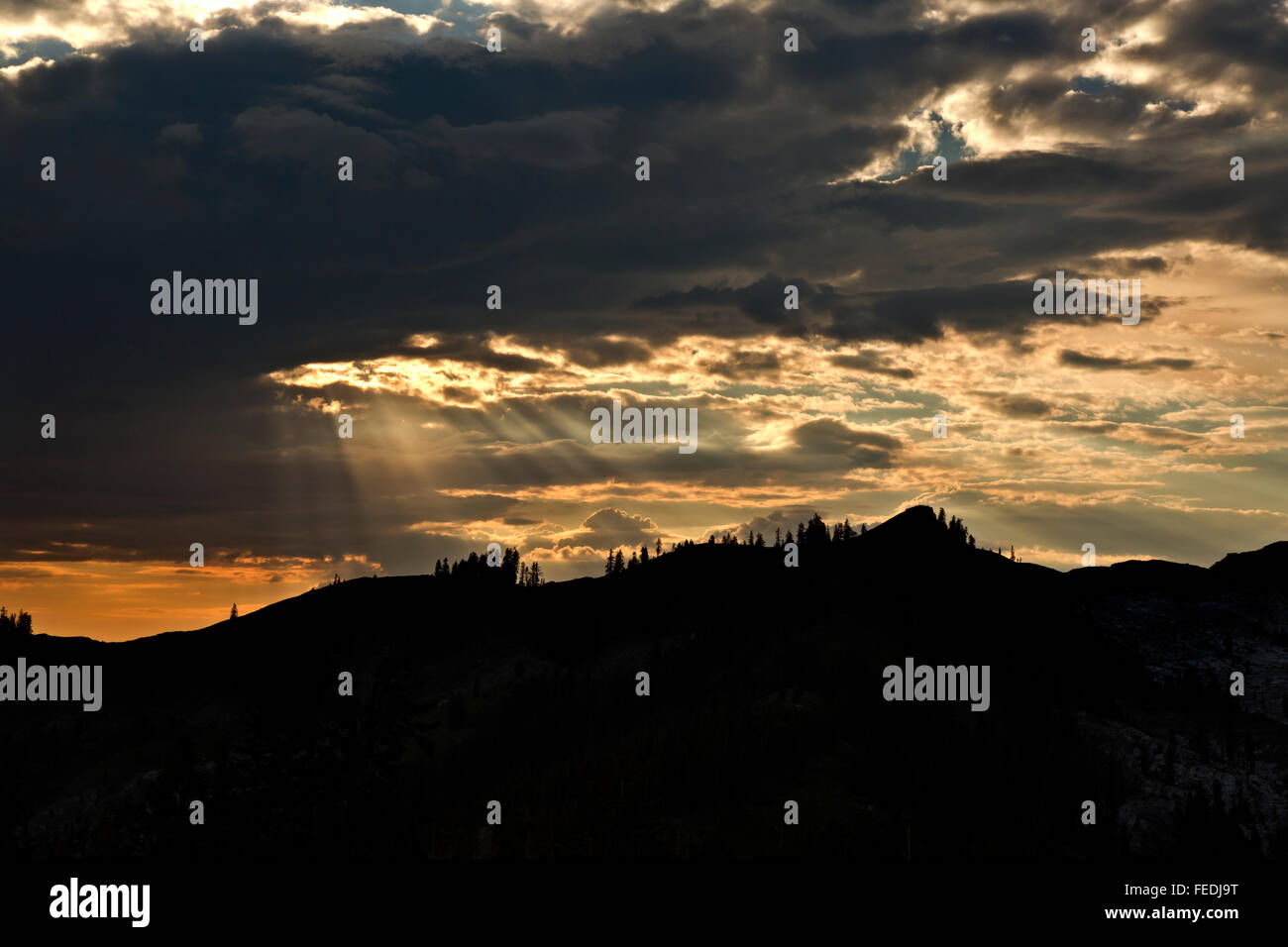 CA02691-00... Kalifornien - Sonnenuntergang über Marble Mountain im Bereich Marble Mountain Wilderness des Klamath National Forest. Stockfoto
