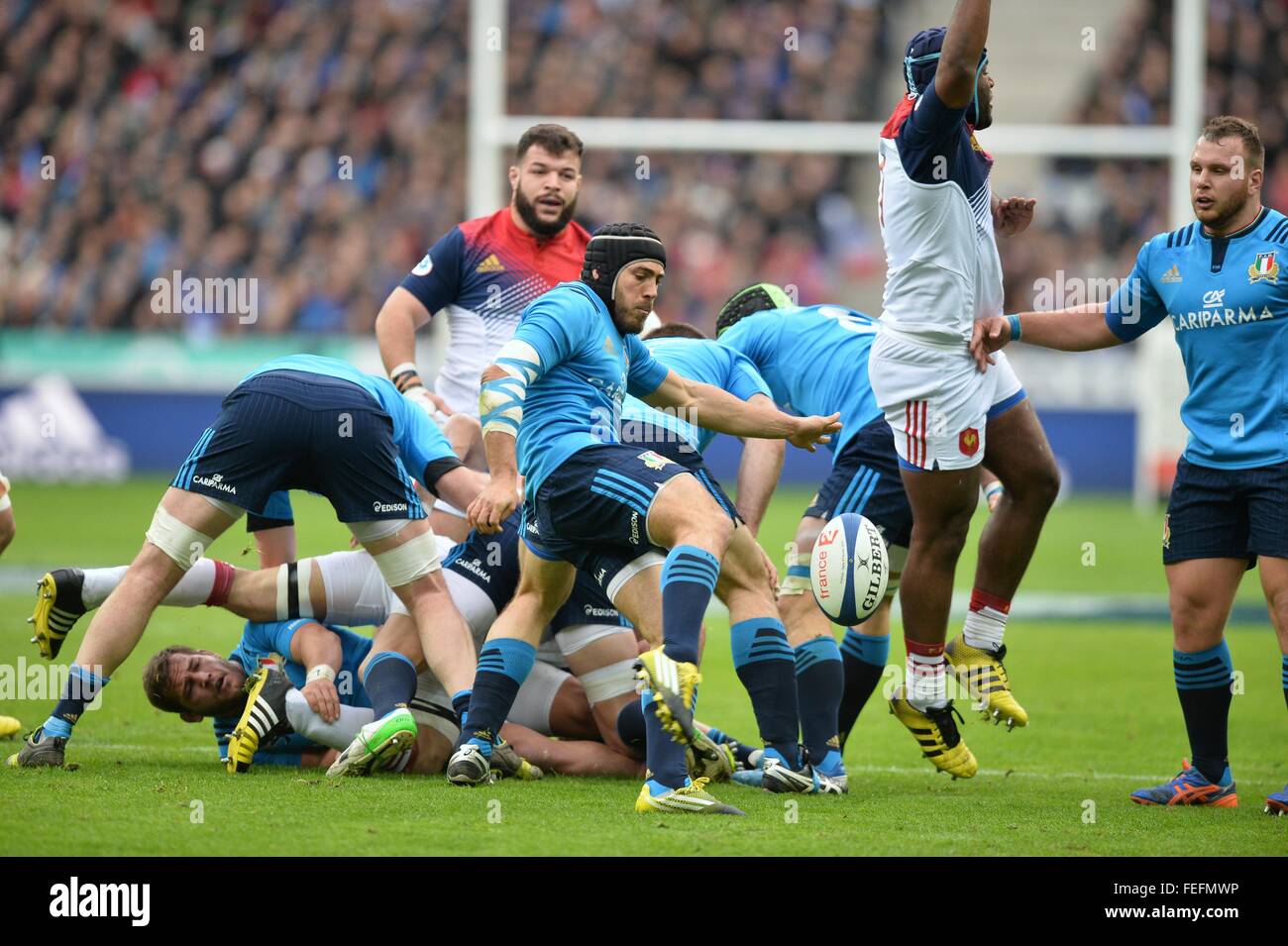 Stade de France, Paris, Frankreich. 6. Februar 2016. 6 Nationen-Rugby-Turnier, Frankreich gegen Ital Edoardo Gori (ita) tritt für die Feldposition Credit: Action Plus Sport/Alamy Live News Stockfoto