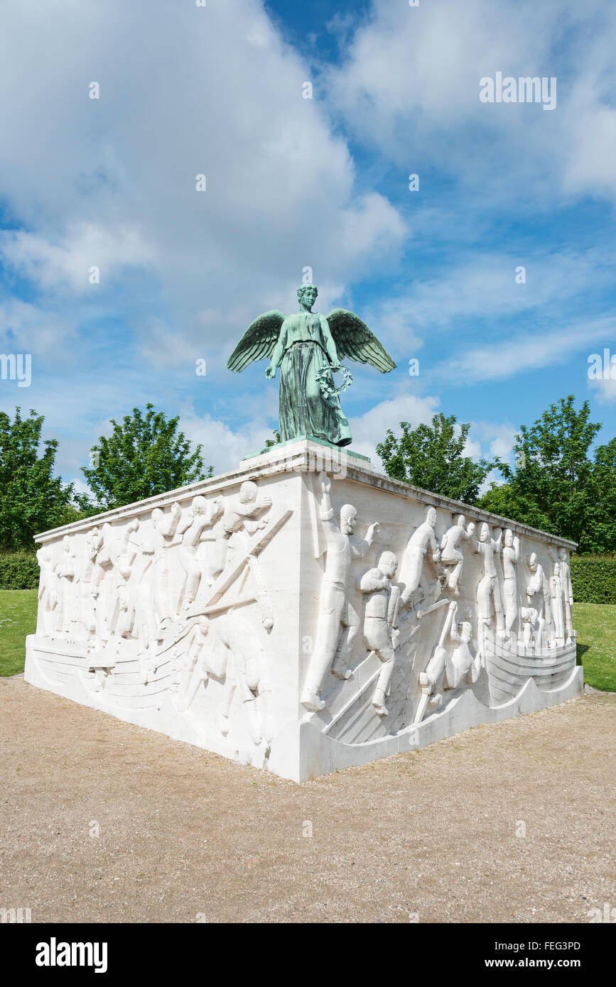 „Monument to Mariners“ am Hafen, Langelinie, Kopenhagen (Kobenhavn), Königreich Dänemark Stockfoto