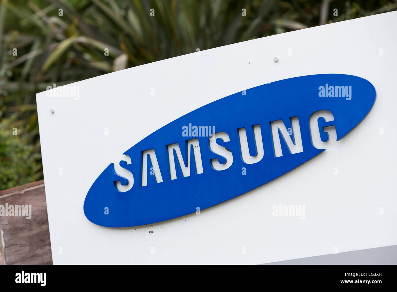 Ein Logo Zeichen außerhalb einer Einrichtung von Samsung in San Diego, Kalifornien am 30. Januar 2016 besetzt. Stockfoto