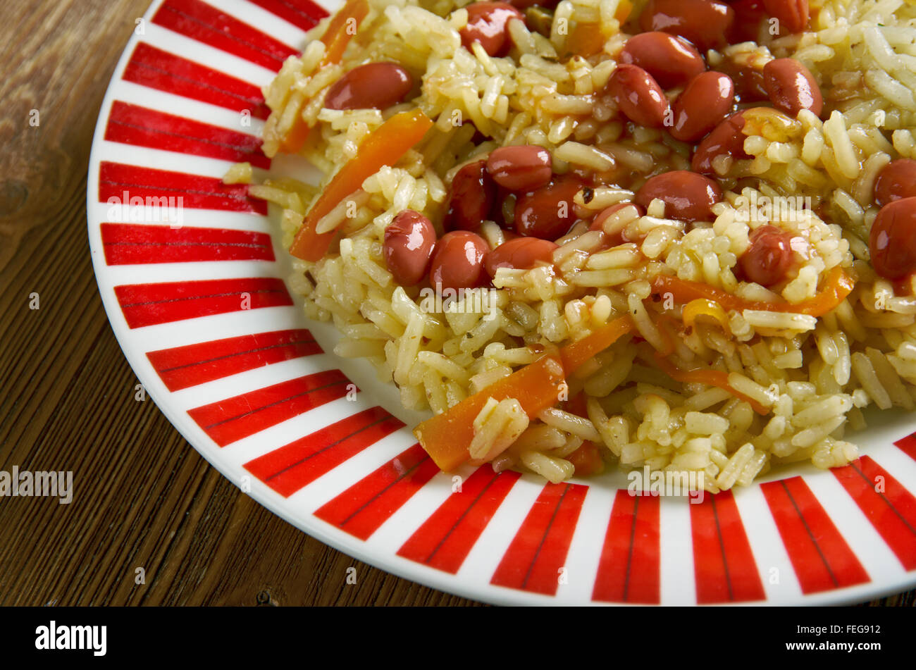 Bean-Pilaw mit Fisch Chilov Pilaw Stockfoto
