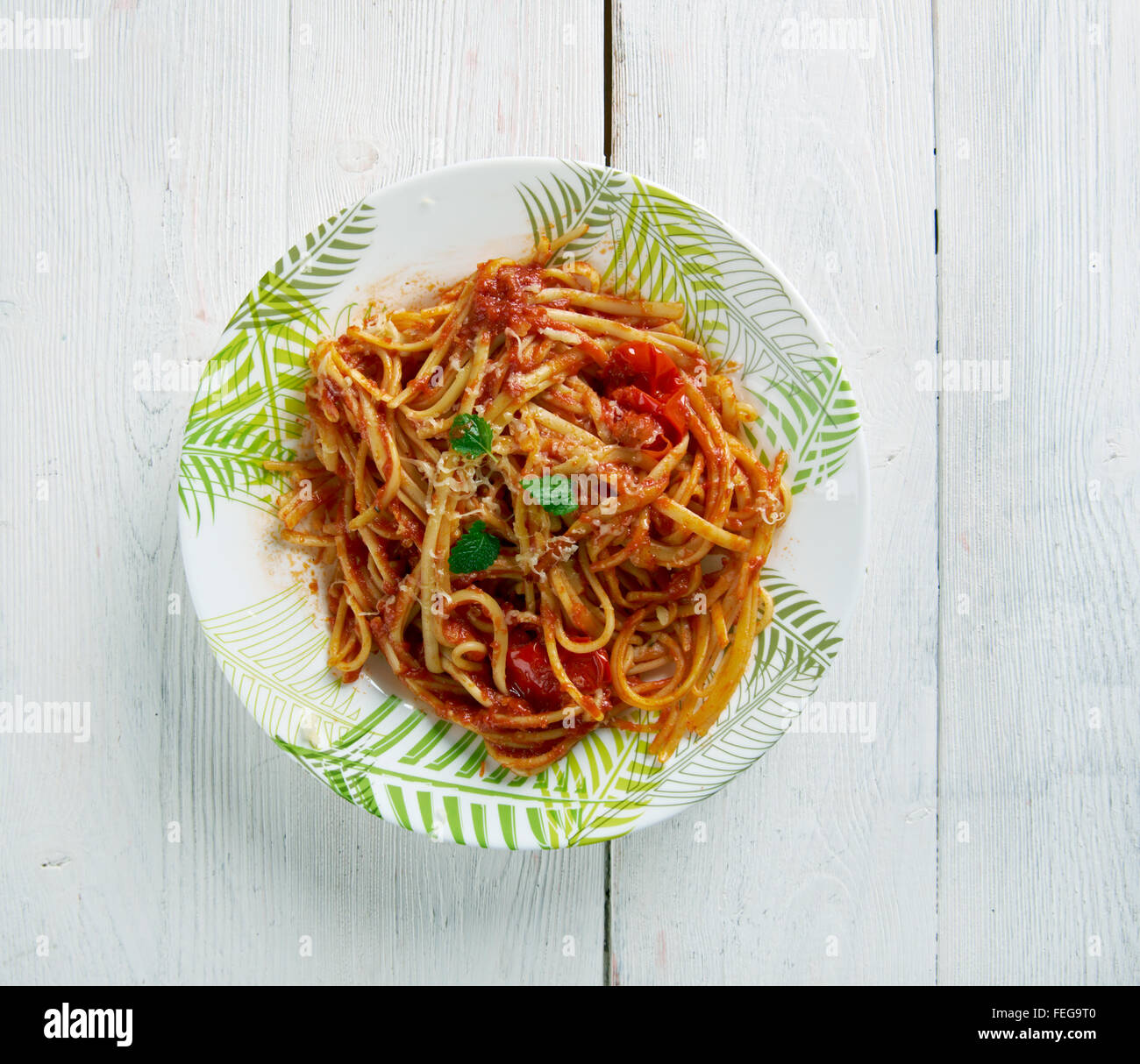 Spaghetti allamatriciana.traditional italienische Pasta-Sauce. Mit Ursprung aus der Stadt Amatrice. Stockfoto