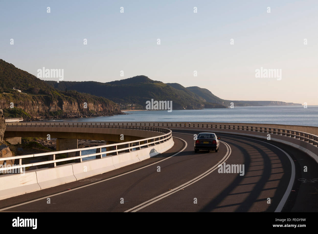Der Sea Cliff Bridge ist ein Highlight entlang Grand Pacific Drive eine Küstenstraße zwischen Sydney und Wollongong, Australien Stockfoto