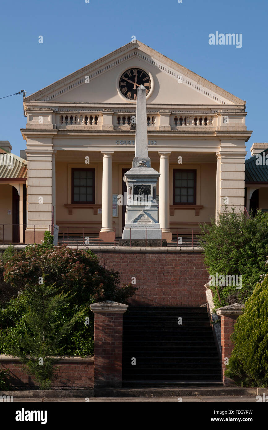 Gundagai Courthouse, abgeschlossen im Jahre 1859 gehörte die ersten Steinhäuser errichtet werden, nach den Überschwemmungen Gundagai - Australien Stockfoto