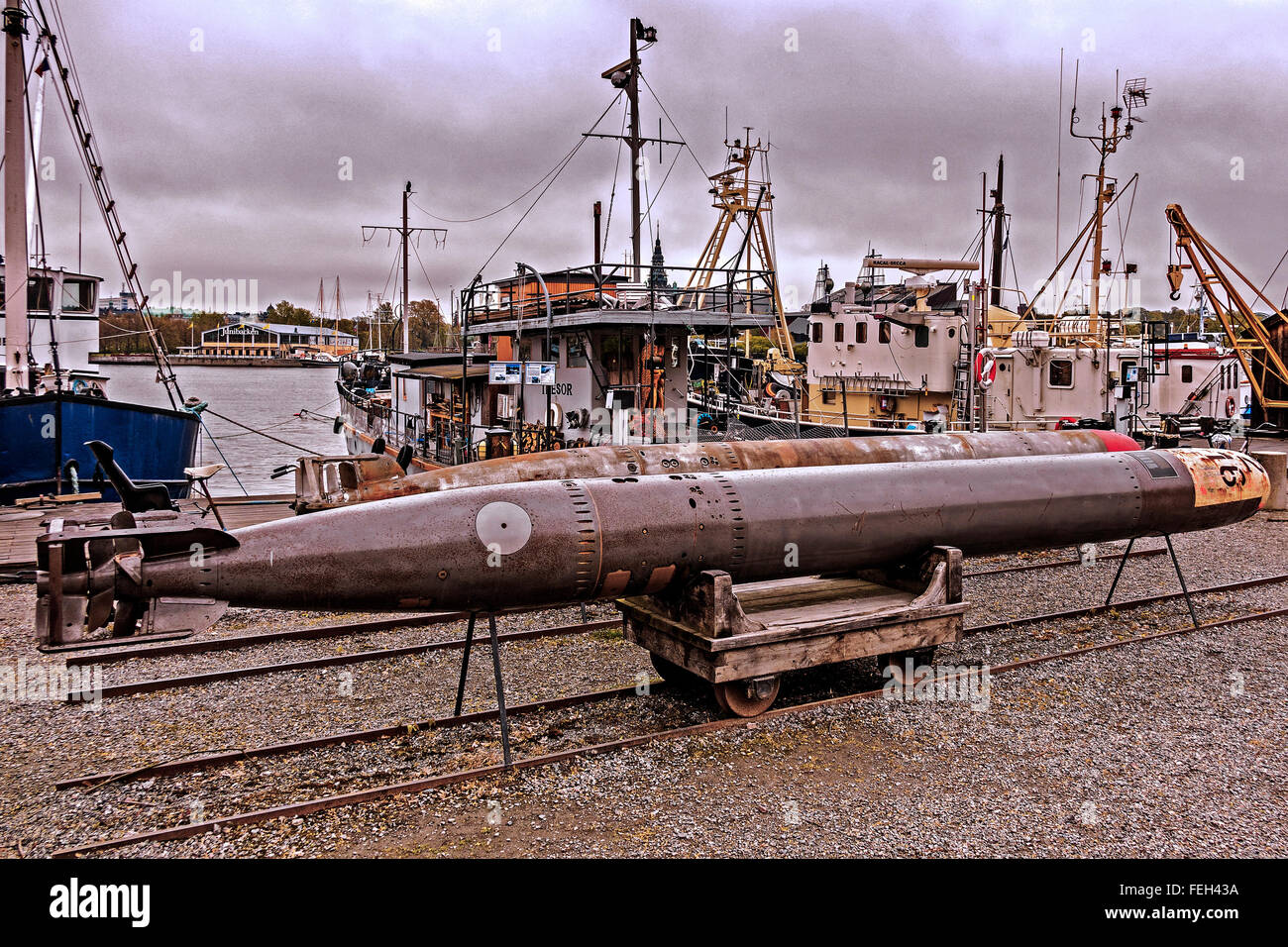 Torpedos auf das Dockside-Stockholm-Schweden Stockfoto