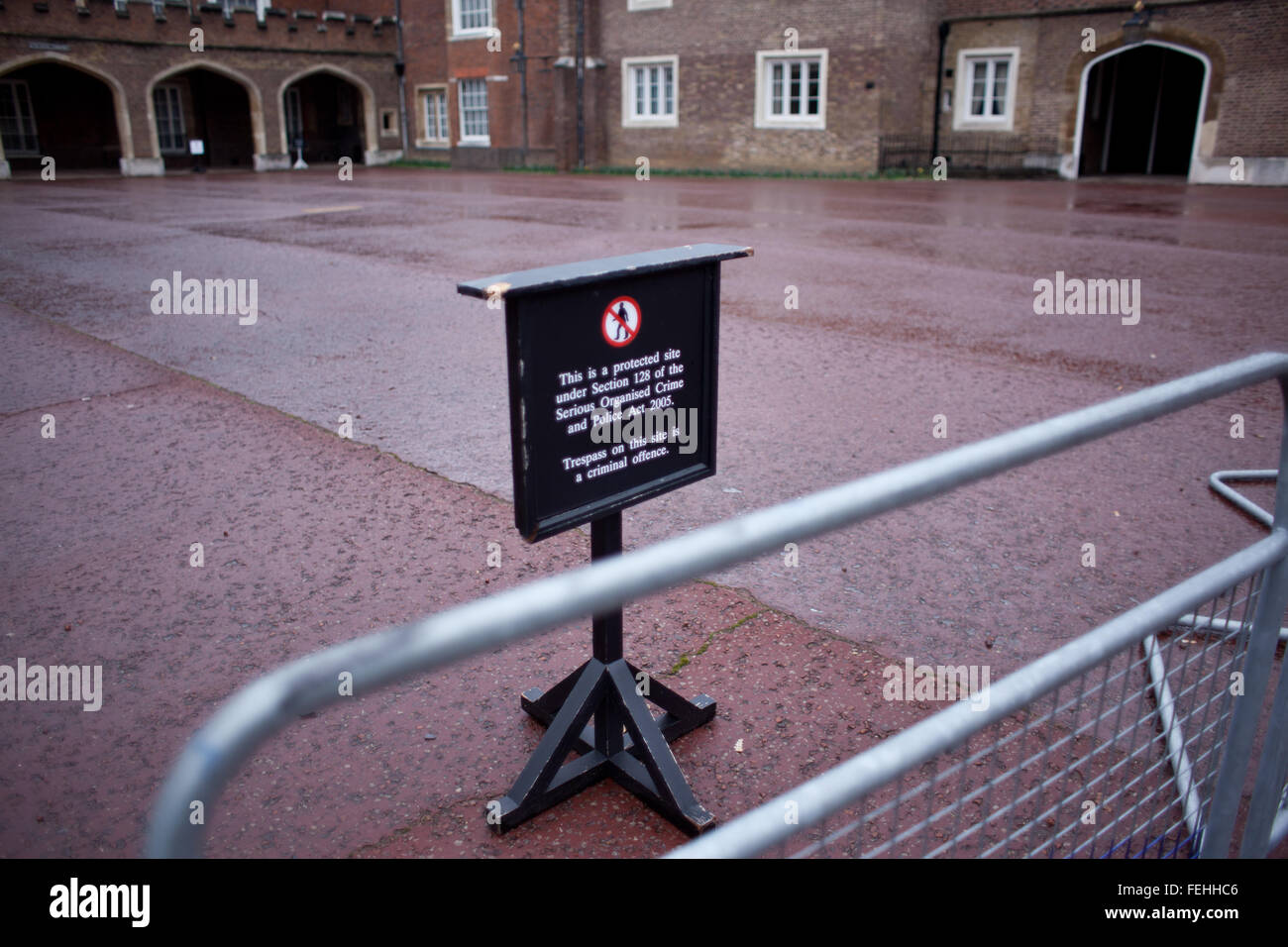 "Kein Zugriff" Zeichen im St. James' Palace in Westminster, Central London. Stockfoto