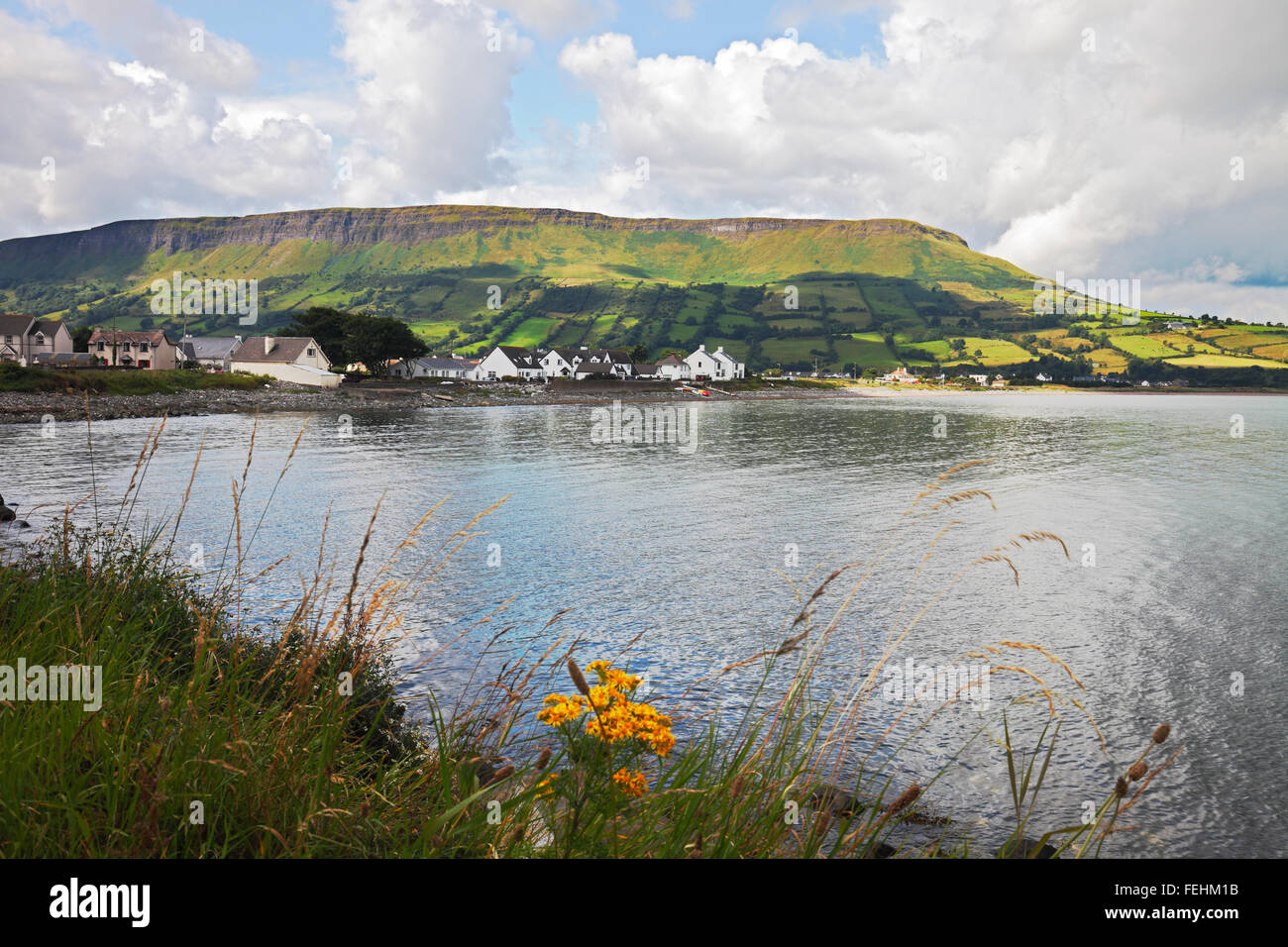 der Lurigethan Berg in der Nähe von Glenariff und Waterfoot, County Antrim, Irland Stockfoto