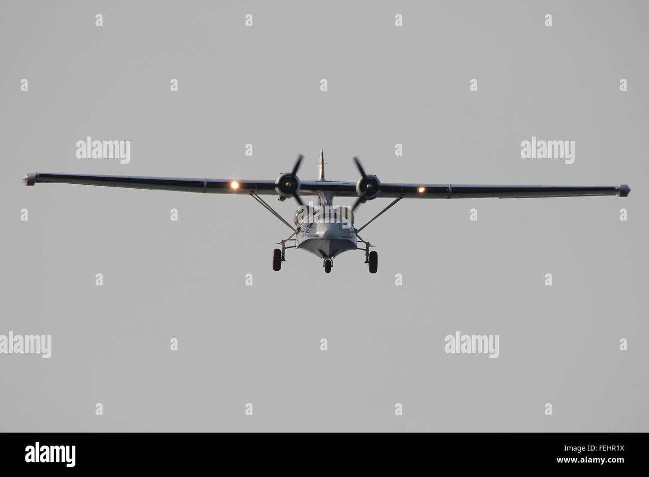 Eine frontale Aufnahme des Flugzeug Segeln Catalina (G-PBYA), bei der schottischen Airshow im Jahr 2015. Stockfoto