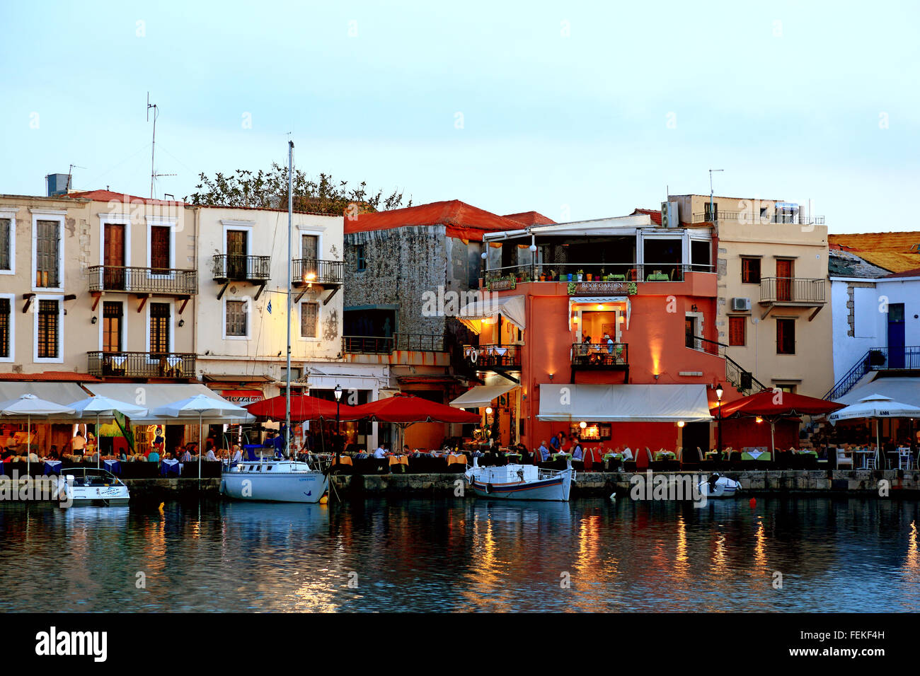 Kreta, Rethymnon, Abendstimmung am venezianischen Hafen port Stockfoto