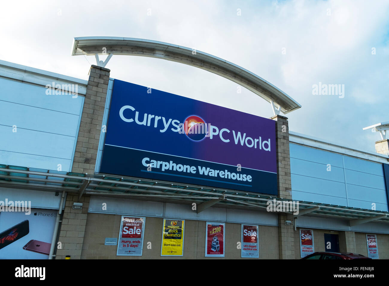 Currys pc Welt Shop Zeichen Logo Name Shop außen Leeds Birstall