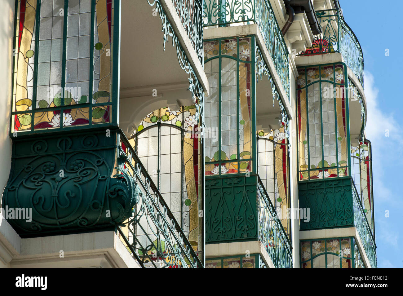 Jugendstil-Balkone, La Chaux-de-Fonds, ein UNESCO-World Heritage Site La Chaux-de-Fonds / Le Locle, Uhrmacherei Stadtplanung, Stockfoto