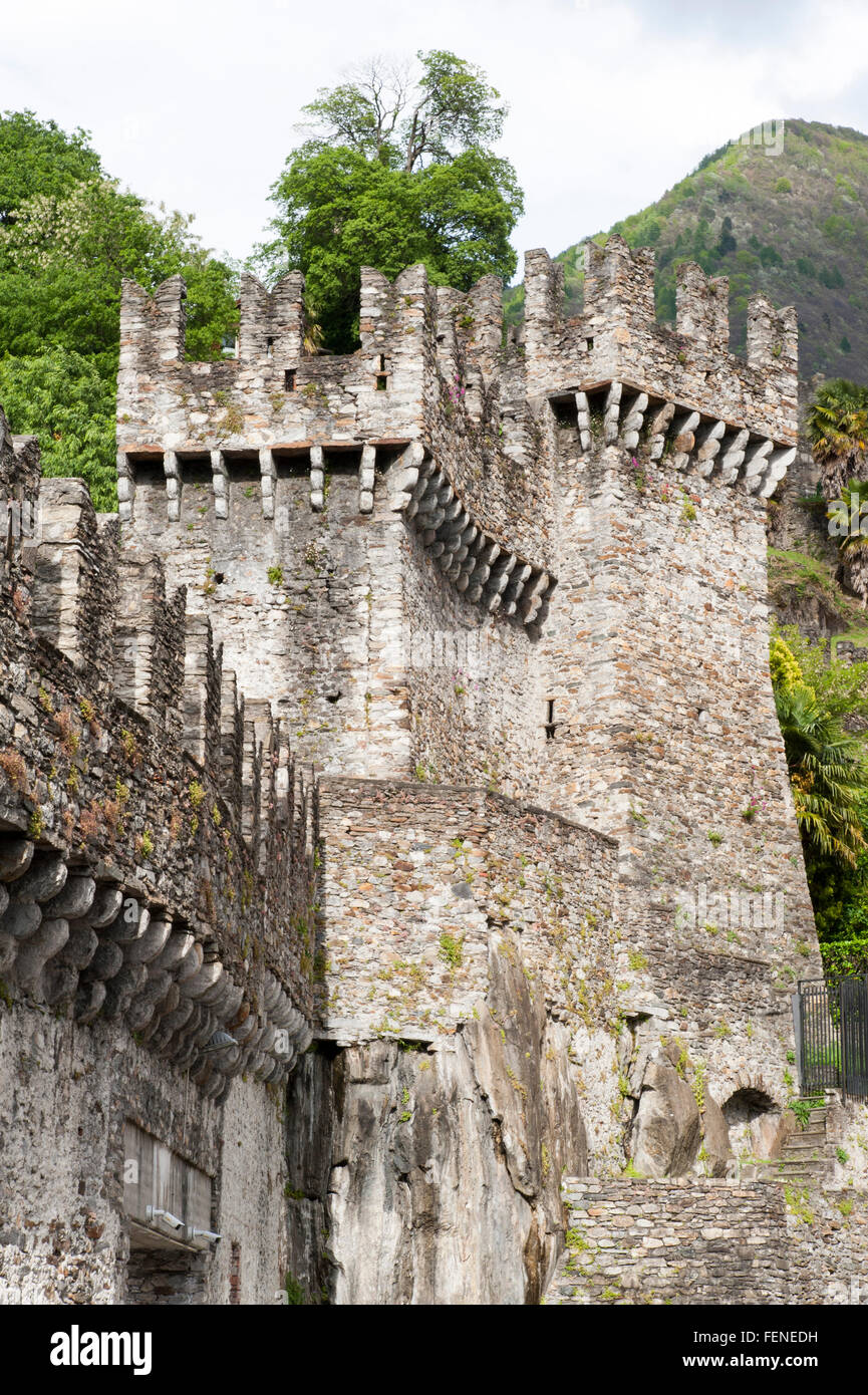 Wälle, Festung, UNESCO World Heritage Site drei Burgen, Festungen und Stadtmauern von Bellinzona, Tessin, Schweiz Stockfoto