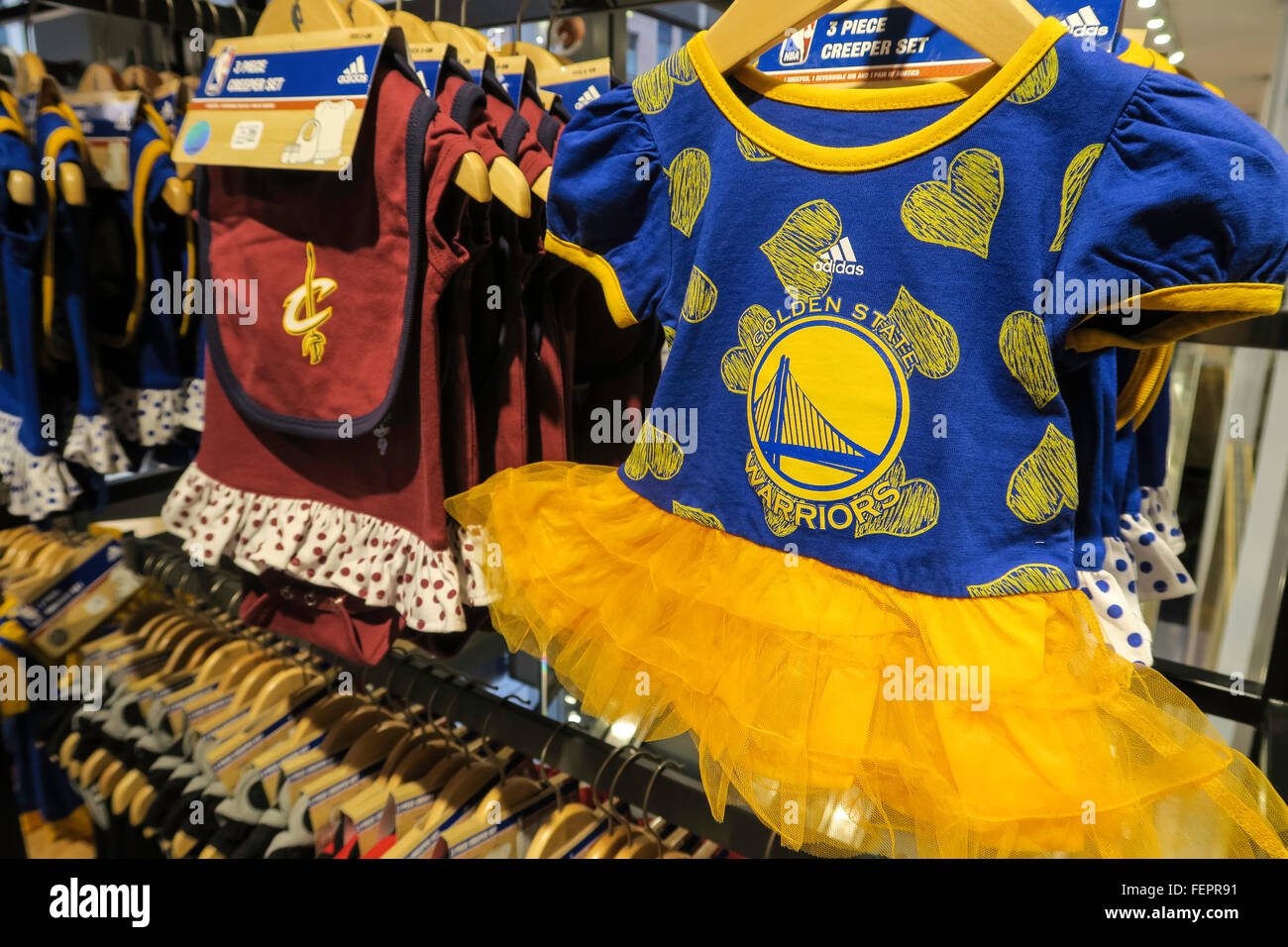 NBA-Flagship-Store, 545 Fifth Avenue, New York Stockfoto