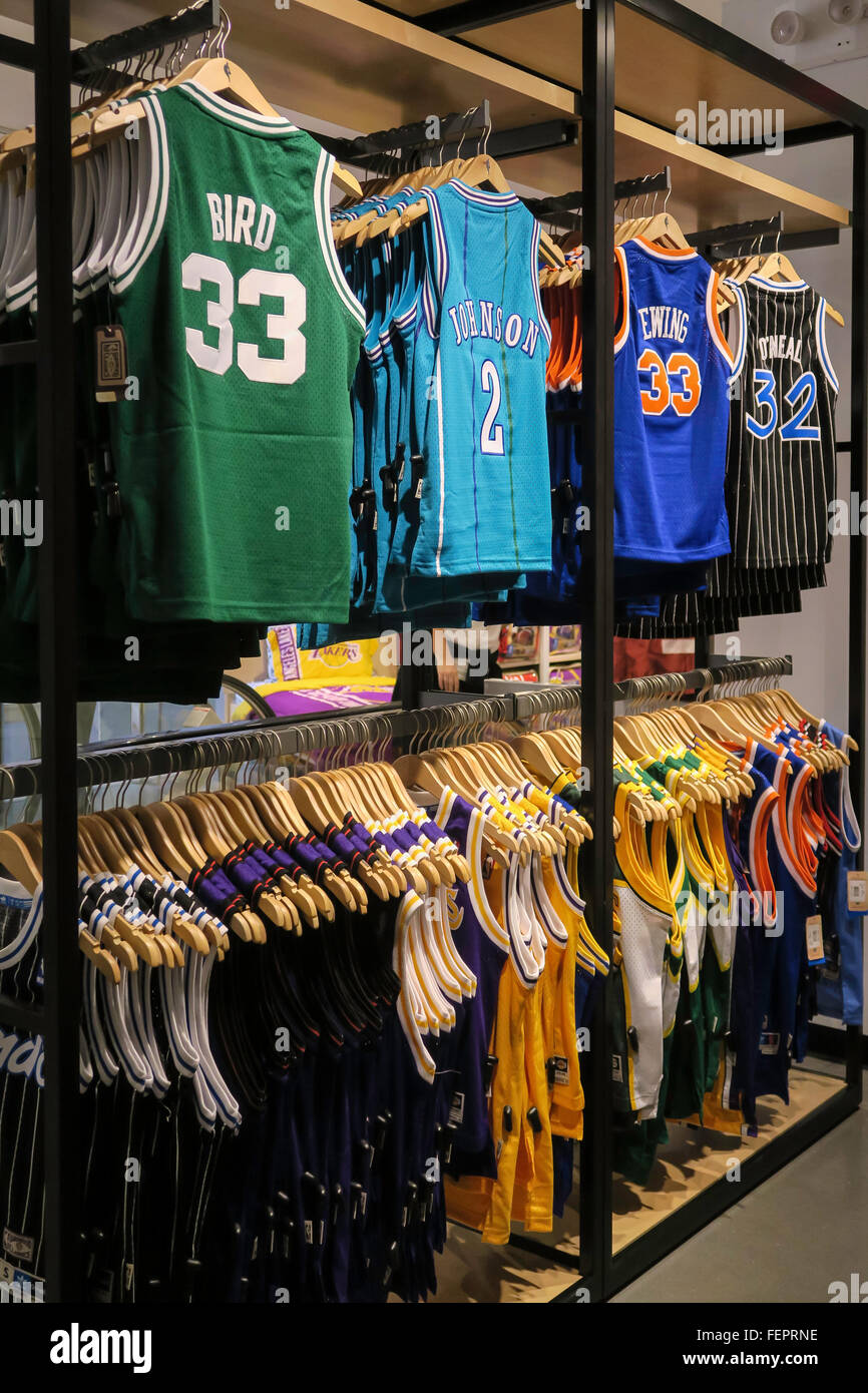 NBA-Flagship-Store, 545 Fifth Avenue, New York Stockfoto