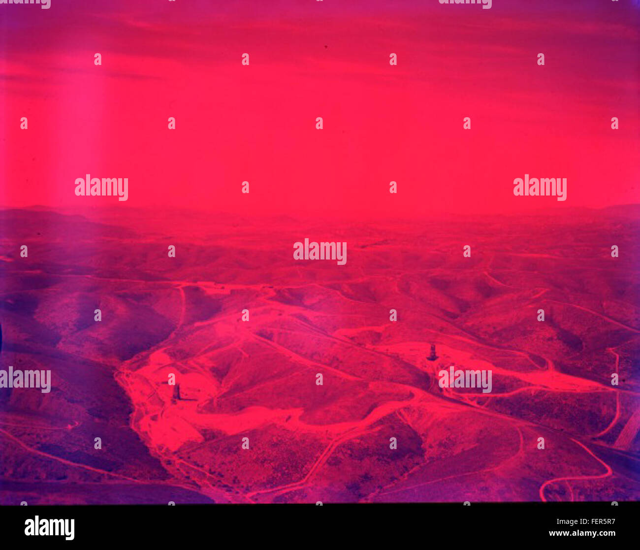 Bild aus der Atlas negative Collection, mit einer Vielzahl historischer Motive, die in Schwarzweiß-Fotografie aufgenommen wurden. Diese Kollektion bietet einen Einblick in das vergangene Leben durch sorgfältig erhaltene negative. Stockfoto