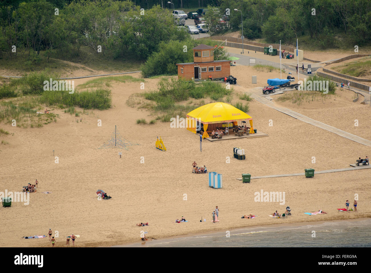 Menschen ruht auf dem Kurort an der Ostsee Küste Stockfoto